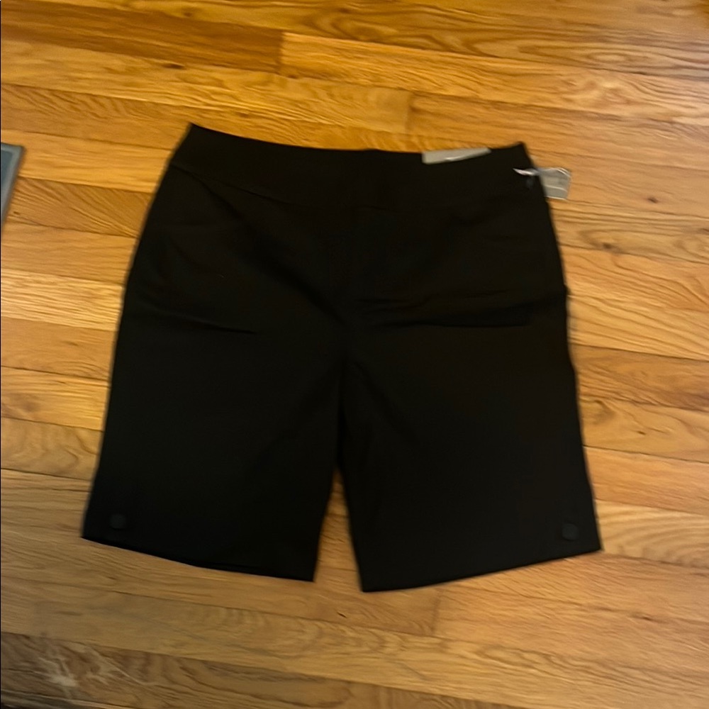 Soft Surroundings Classic Black Women's Bermuda Shorts